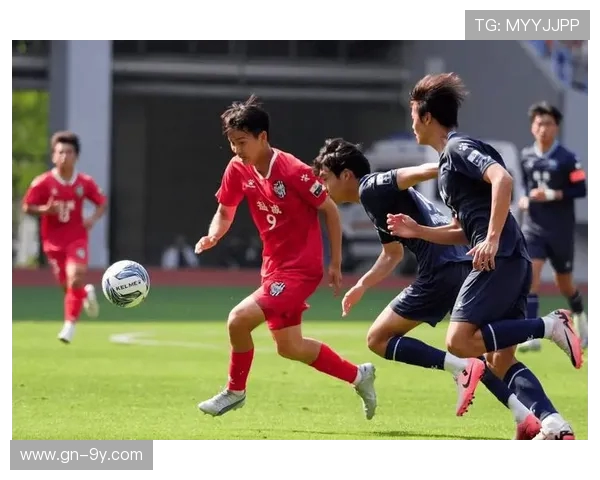 盐城战歌足球俱乐部奋勇拼搏展现城市精神激发全民运动热情